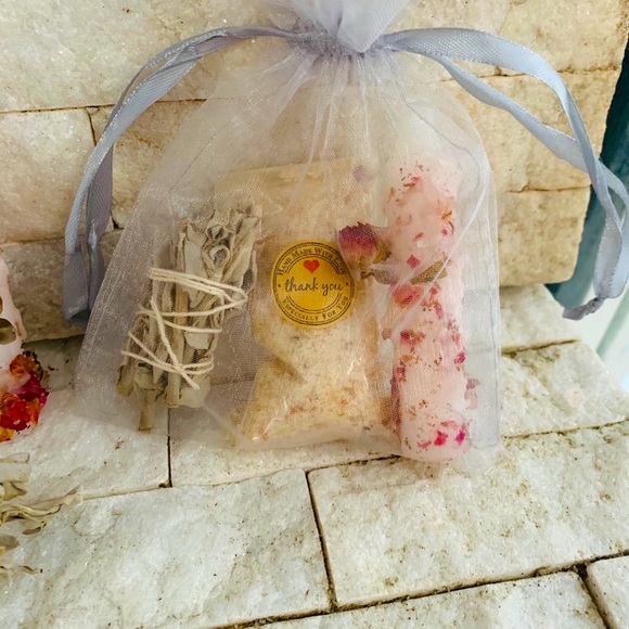 Self care mini set - Picture 3 of 3